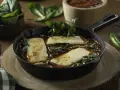 Cheese with Spinach in Tomato Sauce
