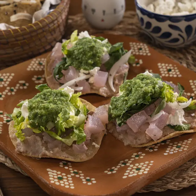 Easy Pata Tostadas