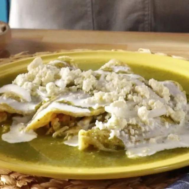 How to make green enchiladas?