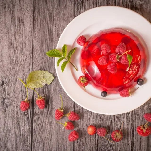Raspberry Gelatin