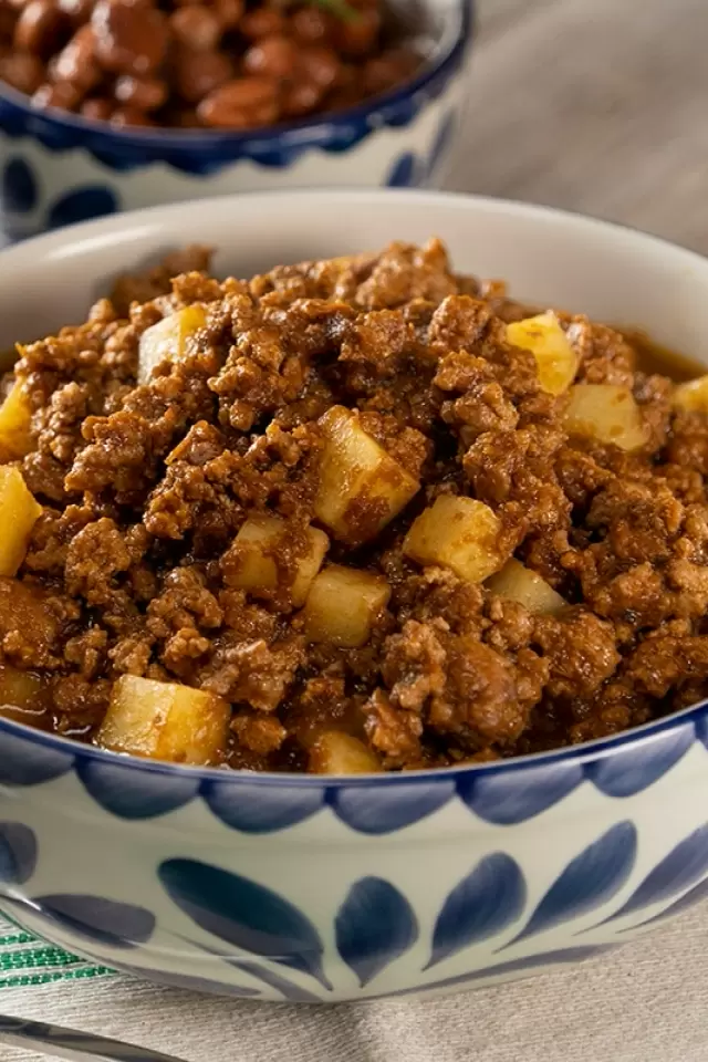 Carne molida con pasilla