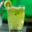 Coquetel de uísque com kiwi