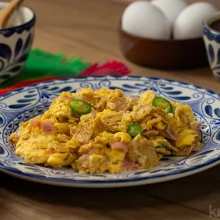 Egg with tortilla  