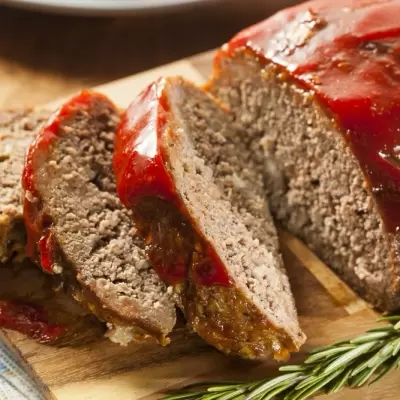 Pastel de Carne (Meatloaf)