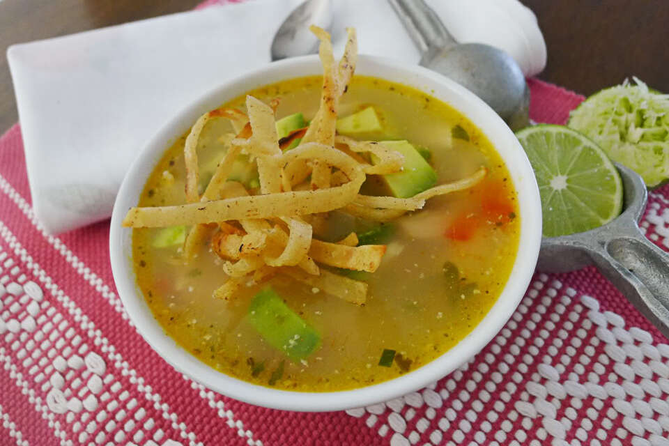 Sopa de Lima de Yucatan