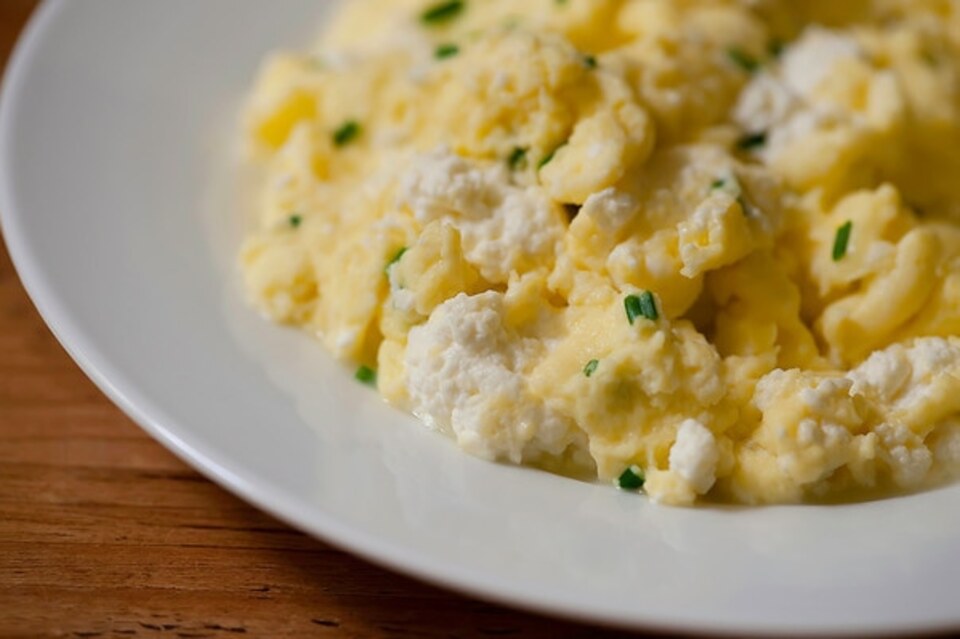 Introducir 64+ imagen recetas con huevo y queso crema