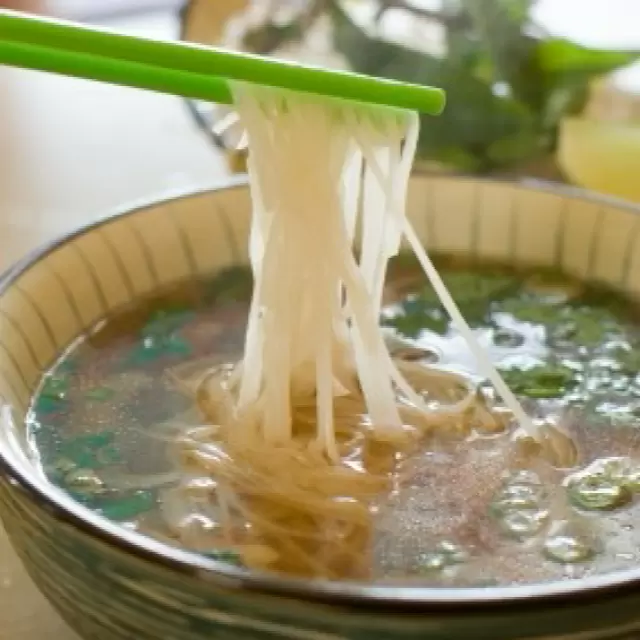 Sopa Vietnamita (Pho Ga)