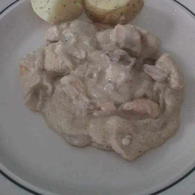 Chicken Breast in Mushroom Sauce