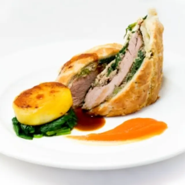 Filet in Puff Pastry Wellington