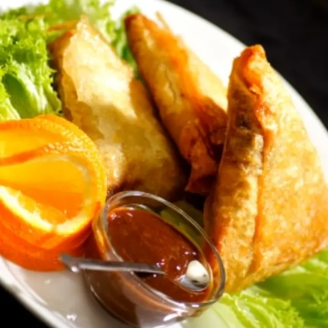 Samosas Recheadas de Batata
