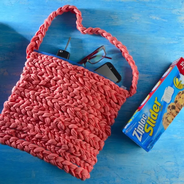 DIY Miniature Zip Lock Bag tutorial 