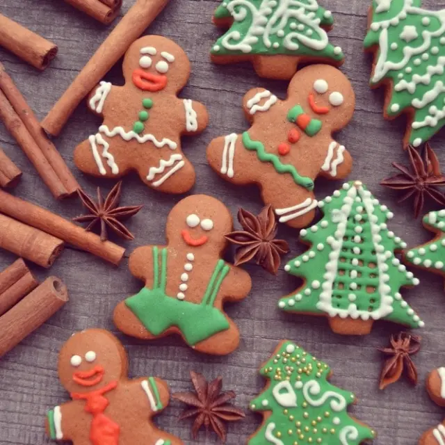 7 Gingerbread Cookies for Christmas