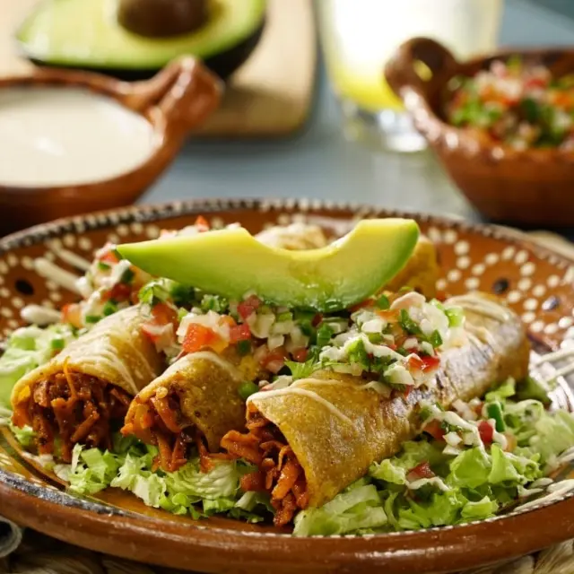 Chimichangas de pollo 1 receta mexicana fácil y sabrosa