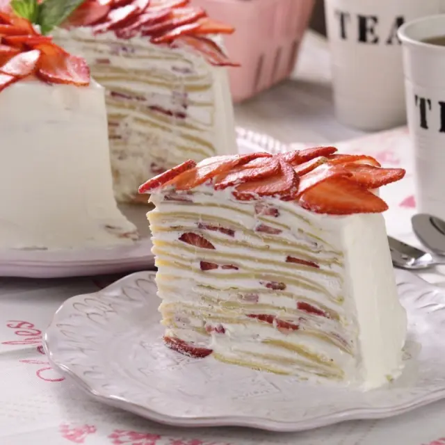 No-Bake Cakes Made with Crepes