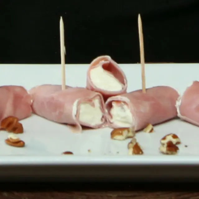How to make ham and walnut rolls