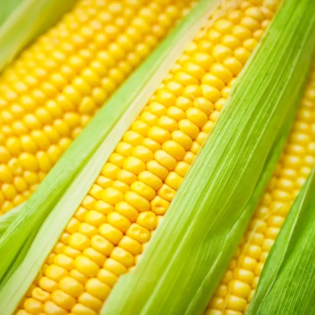 How to easily remove corn kernels