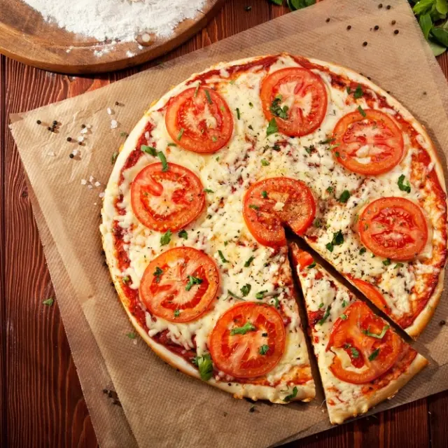 Como reaquecer pizza corretamente