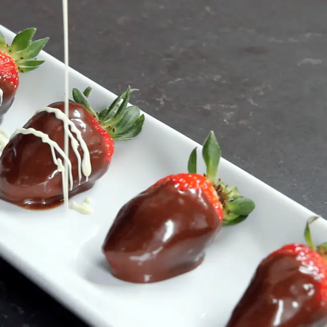 How to make chocolate covered strawberries