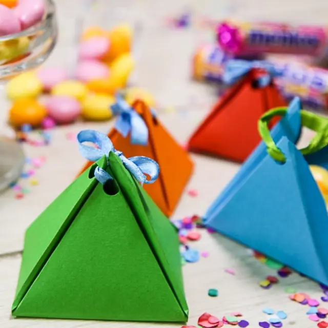 How to make Surprise Boxes